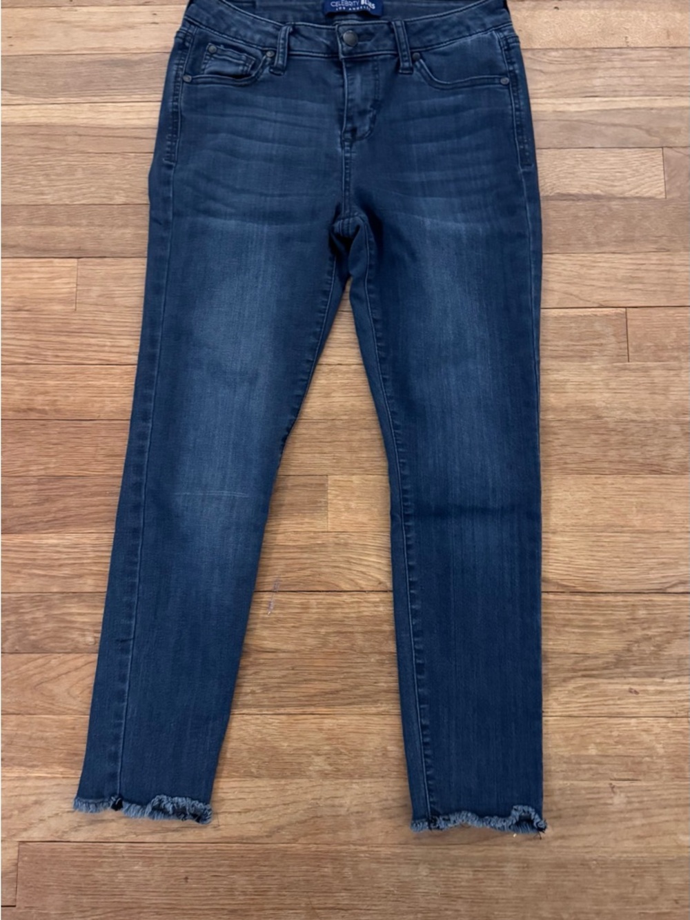 Celebrity Blues Women's Honeymoon Ave Unfinished Hem Skinny Jeans - Size 4P
 b34